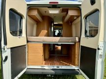 Furgonato Sun Living FLEXO V 1 4 posti usato image preview