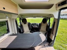 Furgonato Sunlight Cliff 600 Entry - letto trasversale 4 posti usato image preview