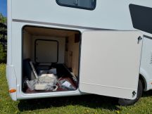 Semintegrale Sunlight T 68 C Adventure Edition - Letti gemelli, dinette face to face 4 posti nuovo image preview