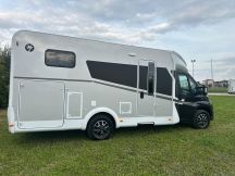 Semintegrale Sunlight T 66 S - Adventure Edition - 6 posti letto e 5 viaggio - Versione Ferrigato  5 posti nuovo image preview