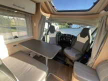 Semintegrale Sunlight T 67 S Letti Gemelli 4 posti usato image preview