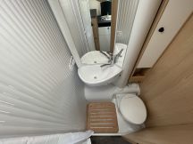 Semintegrale Sunlight V 66 ADVENTURE LETTI GEMELLI 4 posti nuovo image preview