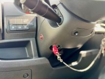 Furgonato Sunlight Cliff 600 Entry - letto trasversale 4 posti usato image preview