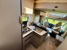 Semintegrale Buerstner CAMPEO TD 690 G 4 posti nuovo image preview