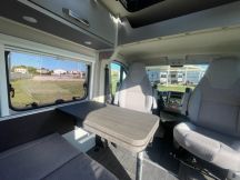 Furgonato Weinsberg CaraTour 600 MQ tetto a soffietto 4 posti nuovo image preview