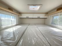 Semintegrale Sunlight V 66 ADVENTURE LETTI GEMELLI 4 posti nuovo image preview