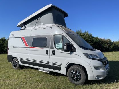 Furgonato Buerstner CAMPEO C 600 TETTO SOLLEVABILE  4 posti nuovo