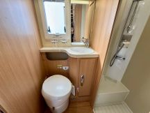 Semintegrale Mc Louis MC4 360G / Letto trasversale - Garage 5 posti usato image preview