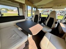 Motorhome Buerstner Lyseo I 727 G - Letti gemelli / Garage 5 posti usato image preview