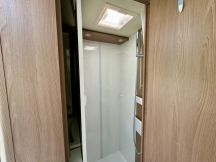 Motorhome Buerstner IXEO I 690 G - LETTI GEMELLI - GARAGE 4 posti usato image preview