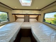 Semintegrale Buerstner LYSEO TD 690 G PRIVILEGE CAMBIO AUTOMATICO 4 posti nuovo image preview