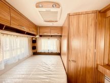 Roulotte Eriba Novalight 465 4 posti nuovo image preview