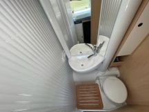 Semintegrale Sunlight V 60 Adventure Edition compatto  4 posti nuovo image preview