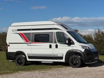 Furgonato Buerstner CAMPEO C 540 4x4 - Tetto sollevabile 4 posti nuovo image preview