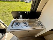 Furgonato Ci Kyros Duo XL / Evo Limited / letto basculante  4 posti usato image preview