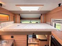 Semintegrale Weinsberg CaraSuite 650 MG - Bagno e doccia seprata 4 posti nuovo image preview