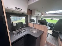 Semintegrale Sunlight T 66 S - Adventure Edition - 6 posti letto e 5 viaggio - Versione Ferrigato  5 posti nuovo image preview