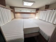 Semintegrale Buerstner LYSEO TIME T 690 G - Letti gemelli - bascluante 4 posti usato image preview