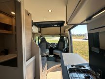 Furgonato Buerstner CAMPEO SKYLINE C 600 - TETTO A SOFFIETTO - CAMBIO AUTOMATICO  4 posti nuovo image preview