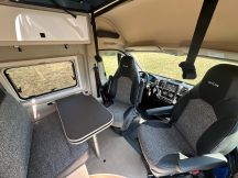 Furgonato Buerstner CAMPEO SKYLINE C 600 - TETTO A SOFFIETTO - CAMBIO AUTOMATICO  4 posti nuovo image preview