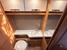 Semintegrale Weinsberg CaraSuite 650 MG - Bagno e doccia seprata 4 posti nuovo image preview