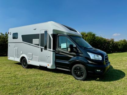 Semintegrale Sunlight T 670 S ADVENTURE EDITION - LETTI GEMELLI - GARAGE 4 posti nuovo