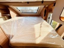 Semintegrale Weinsberg X-CURSION VAN EDITION [PEPPER] // CAMBIO AUTOMATICO 4 posti usato image preview