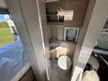 Furgonato Buerstner CAMPEO C 540 4x4 - Tetto sollevabile 4 posti nuovo image preview