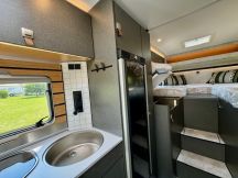 Semintegrale Hymer ML-T 580 4X4 - LETTI GEMELLI - PATENTE B 3 posti nuovo image preview