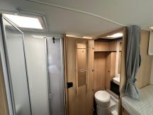 Semintegrale Sunlight T 680 ADVENTURE EDITION - LETTI GEMELLI - GARAGE 4 posti nuovo image preview