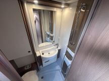 Motorhome Buerstner IXEO I 690 G - LETTI GEMELLI, GARAGE 4 posti usato image preview