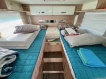 Motorhome Buerstner Lyseo I 727 G - Letti gemelli / Garage 5 posti usato image preview