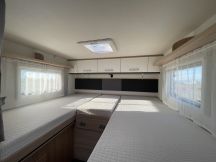 Semintegrale Sunlight T 67 S Letti Gemelli 4 posti usato image preview