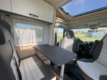 Semintegrale Sunlight V 60 Adventure Edition compatto  4 posti nuovo image preview