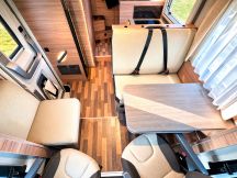 Semintegrale Weinsberg CaraSuite 650 MG - Bagno e doccia seprata 4 posti nuovo image preview