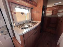 Semintegrale Hymer Exsis T 588 - Letti gemelli, garage 4 posti usato image preview