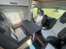 Semintegrale Sunlight V 60 Adventure Edition compatto  4 posti nuovo image preview