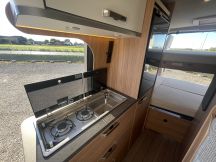 Furgonato Weinsberg CaraBus 600 K Edition ITALIA  4 posti usato image preview