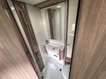 Semintegrale Buerstner LYSEO TIME T 690 G - Letti gemelli - bascluante 4 posti usato image preview