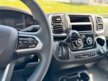 Semintegrale Sunlight T 68 C Adventure Edition - Letti gemelli, dinette face to face 4 posti nuovo image preview