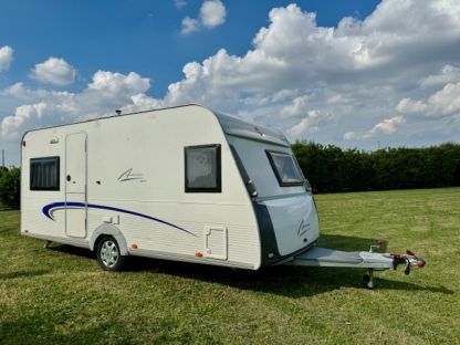 Caravan Buerstner Averso 4 posti usato