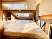 Semintegrale Weinsberg X-CURSION VAN EDITION [PEPPER] // CAMBIO AUTOMATICO 4 posti usato image preview