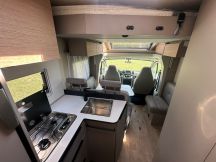 Semintegrale Sunlight CAMPEO TD 690 G ATTRACTIVE 4 posti nuovo image preview