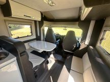 Semintegrale Roller Team KRONOS 295 TL  5 posti usato image preview