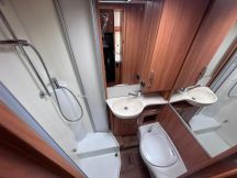 Semintegrale Hymer Exsis T 588 - Letti gemelli, garage 4 posti usato image preview