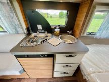 Caravan WEINSBERG CARAONE 450 FU PRONTA CONSEGNA nuovo image preview