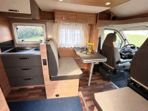 Semintegrale Weinsberg CaraSuite 650 MG - Bagno e doccia seprata 4 posti nuovo image preview