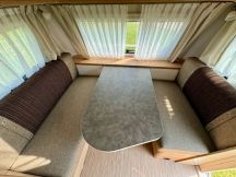 Caravan Eriba FEELING 425 CON TETTO SOLLEVABILE 5 posti nuovo image preview