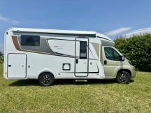 Semintegrale Buerstner Lyseo TD 690 G Privilège - Letti gemelli e garage 4 posti usato image preview