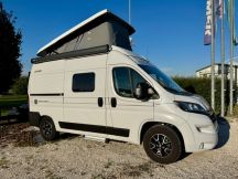 Furgonato Hymer AYERS ROCK 540 CON TETTO SOLLEVABILE  4 posti usato image preview